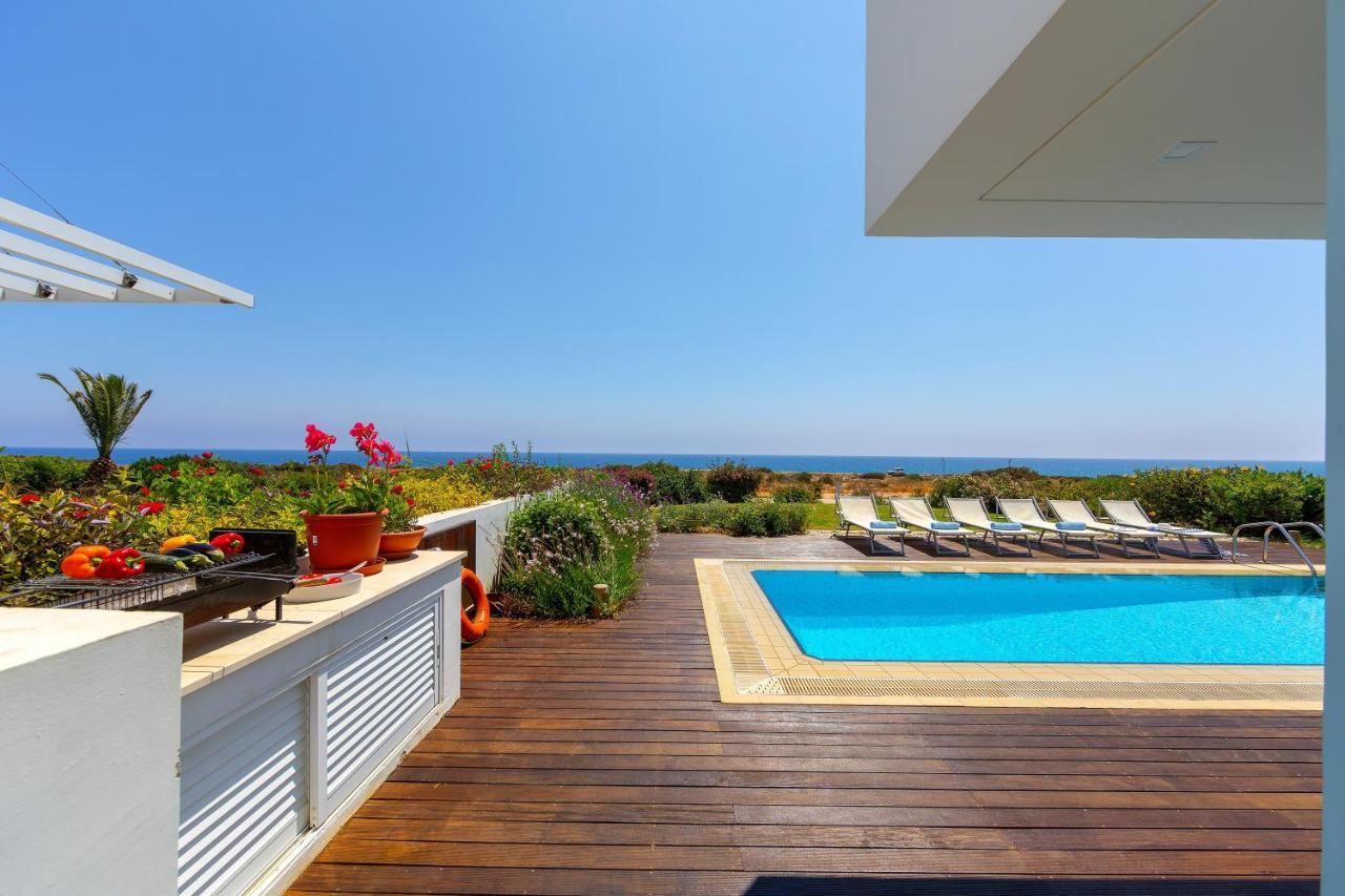 Protaras Beachfront Villa Alia Exteriör bild