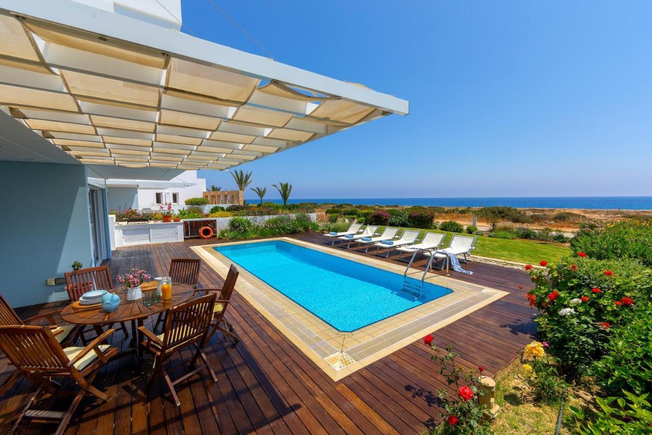 Protaras Beachfront Villa Alia Exteriör bild
