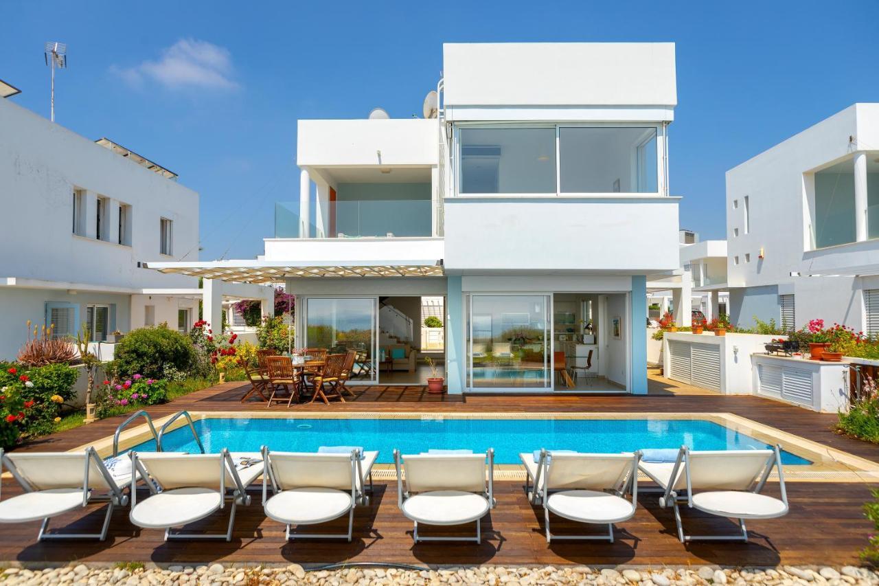 Protaras Beachfront Villa Alia Exteriör bild