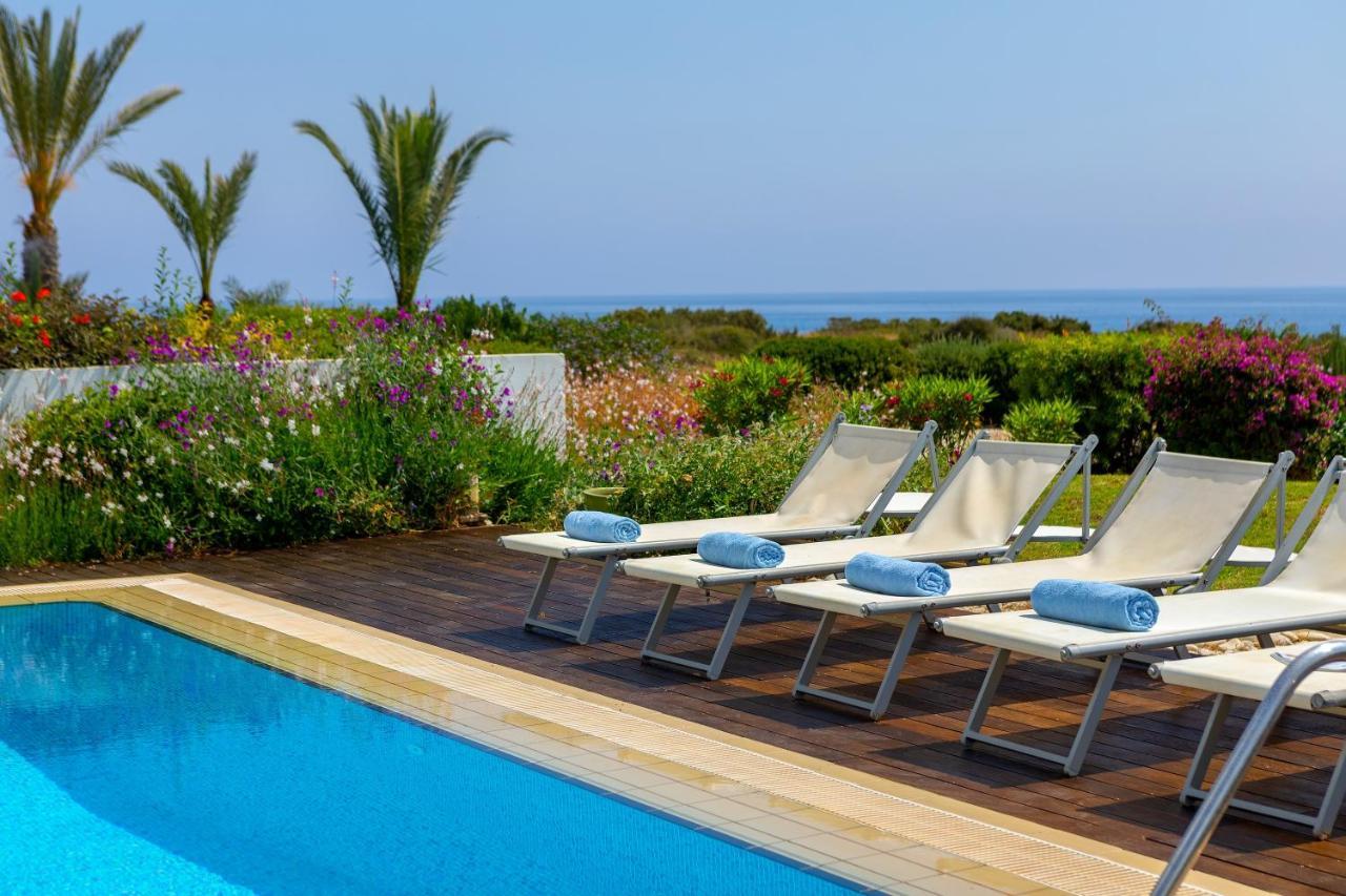 Protaras Beachfront Villa Alia Exteriör bild