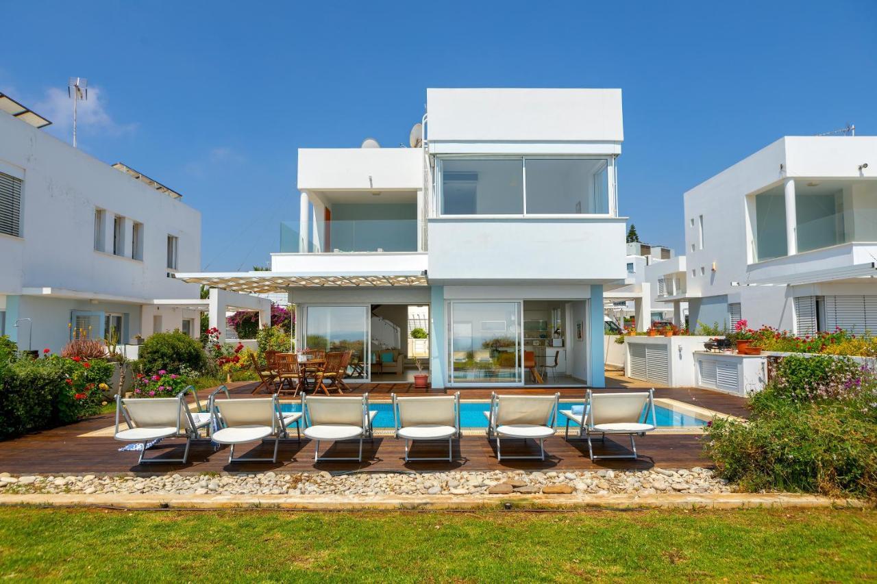 Protaras Beachfront Villa Alia Exteriör bild